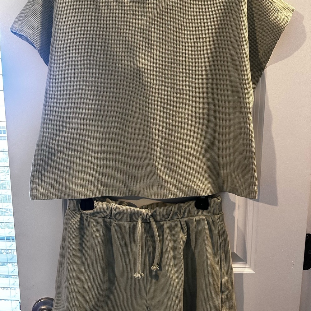 ZARA Girls 2-Piece Lounge Set – Size 13-14 (164 cm) – Excellent Condition - Picture 3 of 6